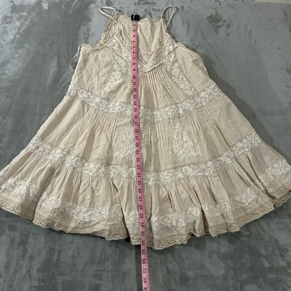 Anthropologie embroidered pintuck mini dress - Picture 7 of 14